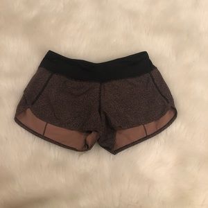 lululemon speed up shorts size 4